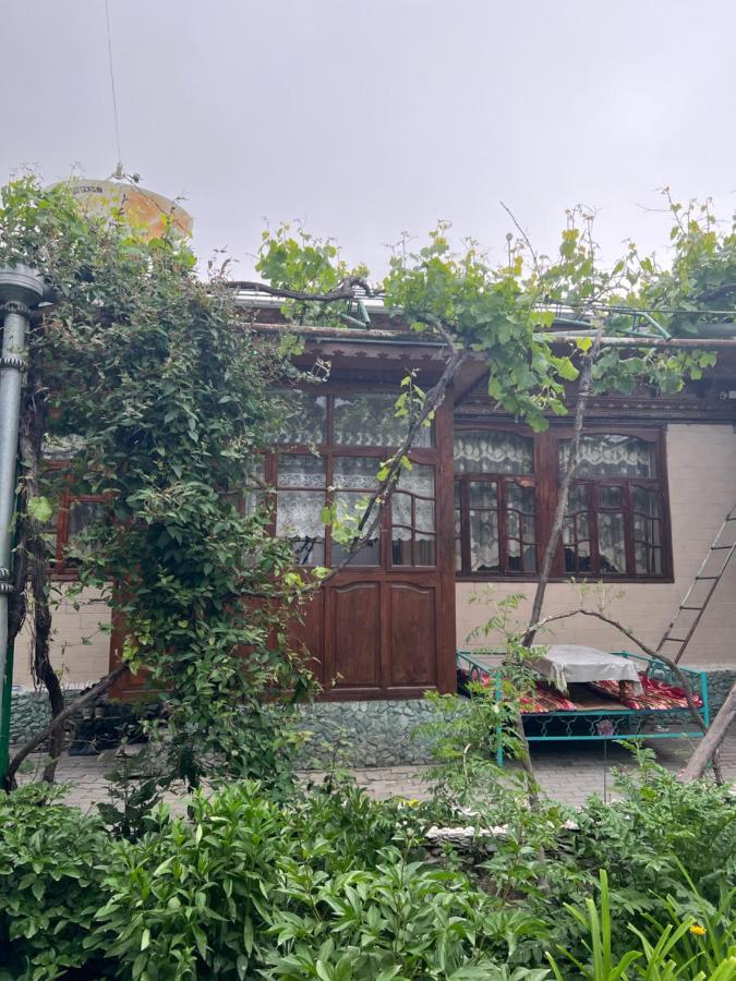 Lovely Home For You Ош Екстериор снимка