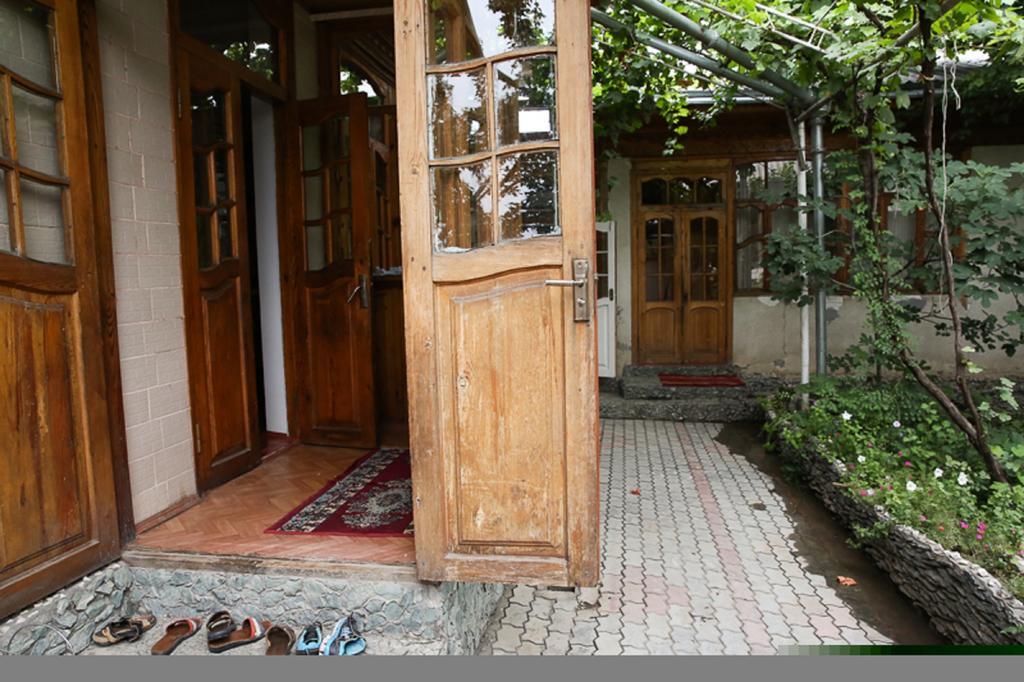 Lovely Home For You Ош Екстериор снимка