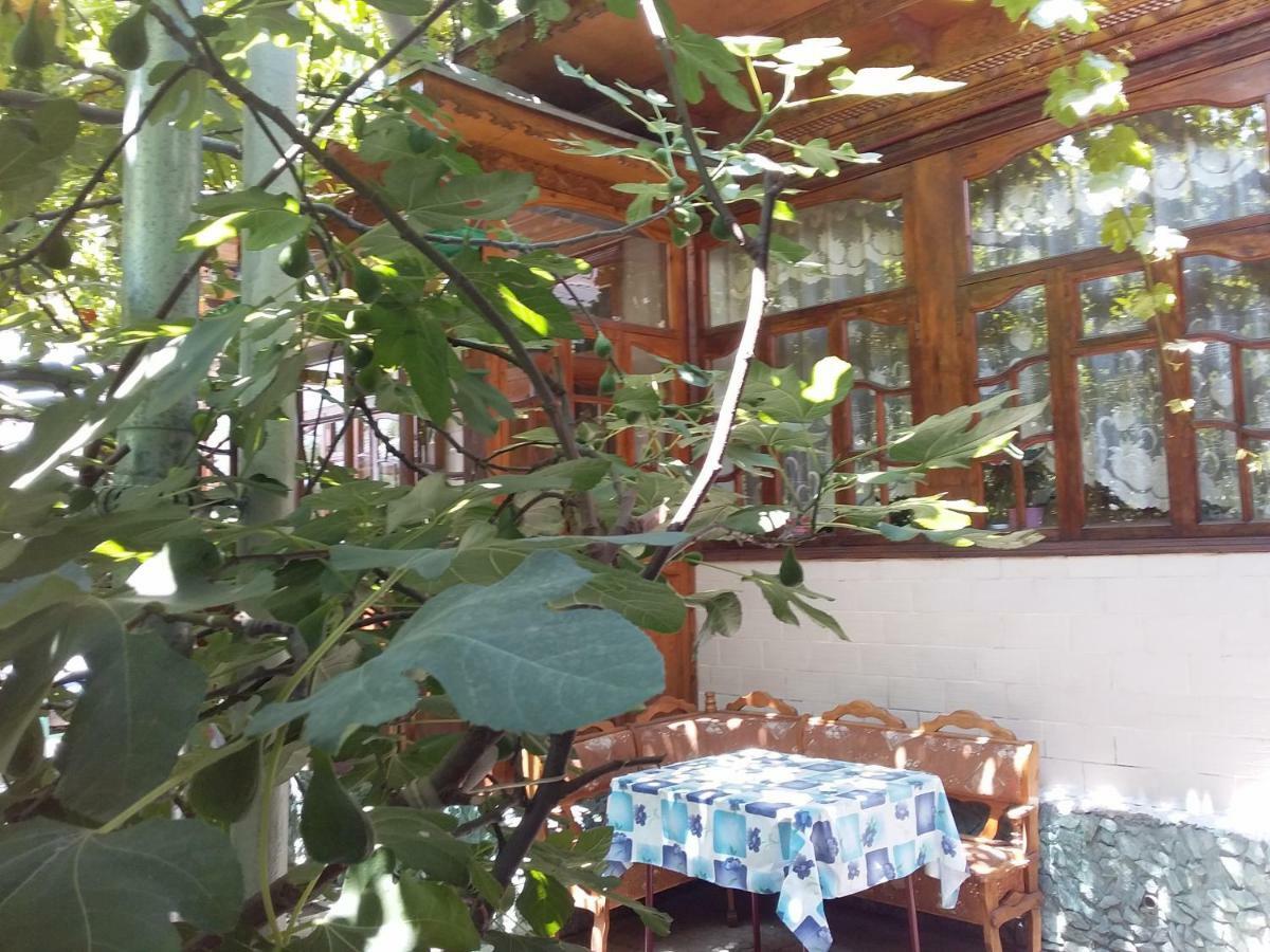 Lovely Home For You Ош Екстериор снимка